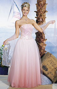 Le Gala Prom gown